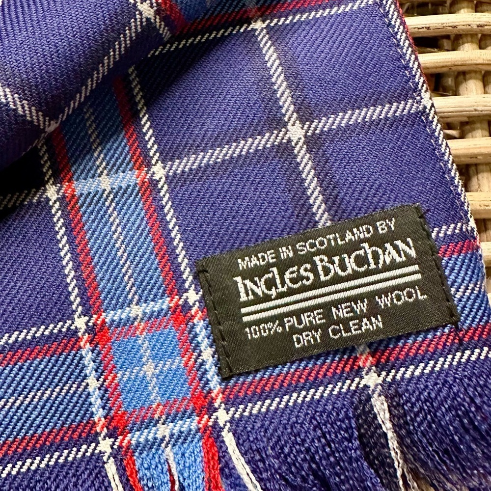 Ingles Buchan Blue Red White Tartan Wool Scarf - Picture 2 of 6